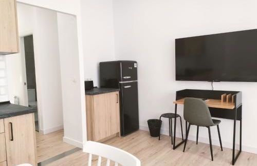 Apartamentos La Brava by gaiarooms - Photo 15