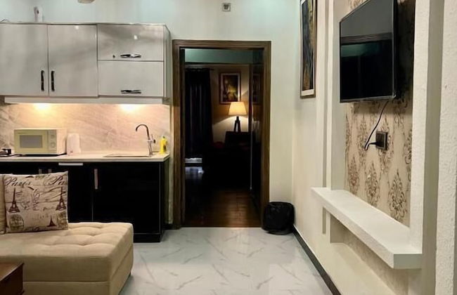 Serenity Corner Hotel Apartments - Photo 5