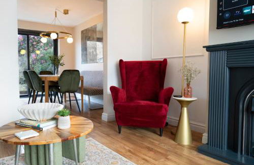 4BR Home and Parking with CCTV Contractors & Family - Foto 11