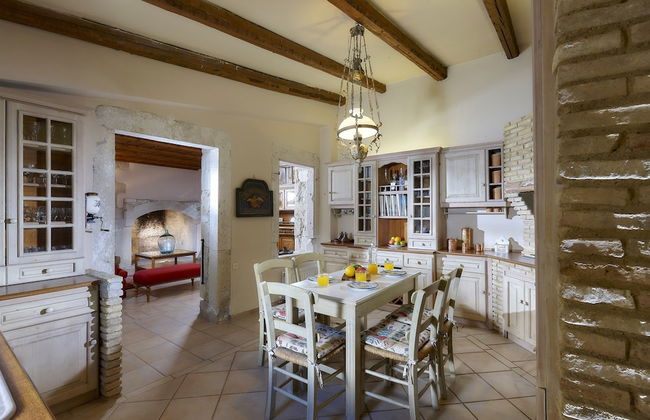 Castello Villa Daphnes - Private Pool & Whirlpool - Foto 9