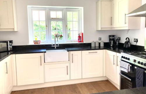 New Forest Cottage - Photo 24