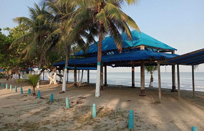 Al lado del mar Cabañas Polaris Coveñas - Foto 17