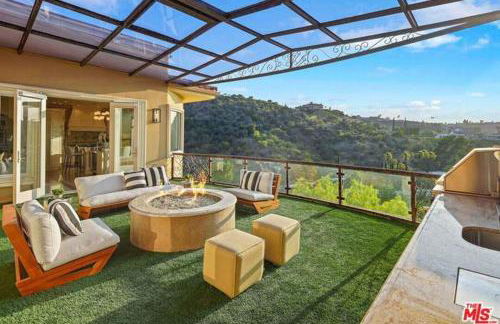 Mansion in the hills near Universal Studios! - Foto 2