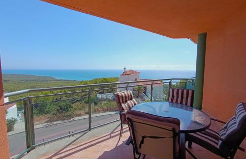 IRTA Sea & Mountain View Terrace - Photo 13