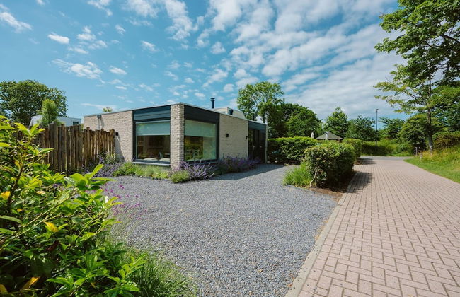 Attractively Furnished Bungalow is Located 1.5 km From the Ouddorp Beach - Foto 39