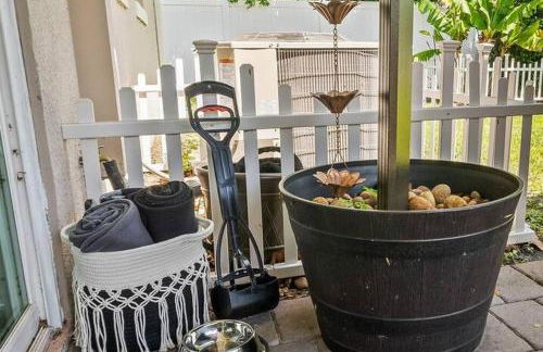 New Design-Movie Night Bar-Fire Pit-Hammocks-Games - Foto 29