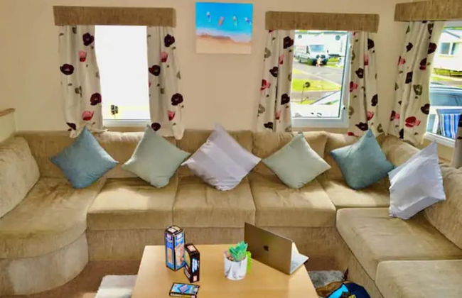 Tattershall Lakes Luxury Caravan With Hot tub - Foto 13