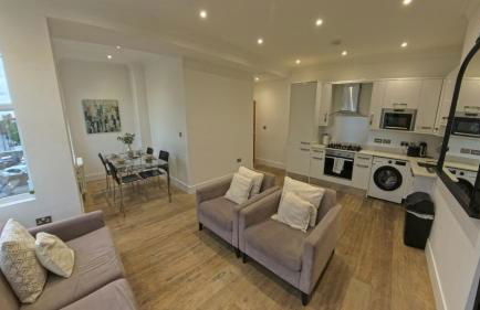 2 bed flat, sleeps 8, driveway, 5 Mins to Brixton - Foto 41