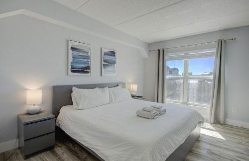 Beautiful Ocean Side 2 Bedroom Condo with Pool - Foto 66