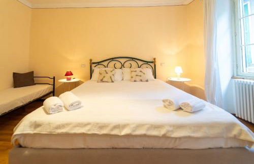 Vintage Home in the hamlet with lake view - Photo 16