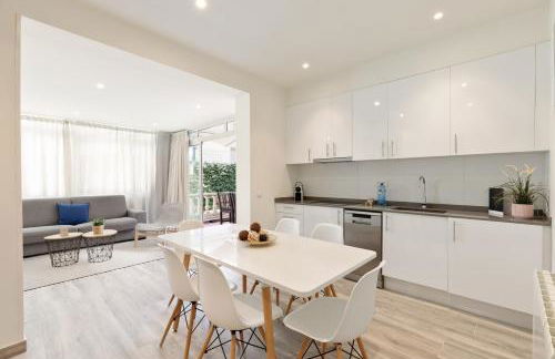 Sitges Group Blue and White - Foto 122