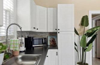 Spacious & Stylish 2BR Apartment Near Manhattan - Foto 6