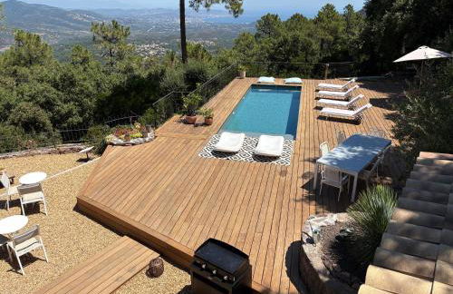 Villa Ormarine, vue exceptionnelle sur la baie de Cannes et le Mercantour - Foto 3