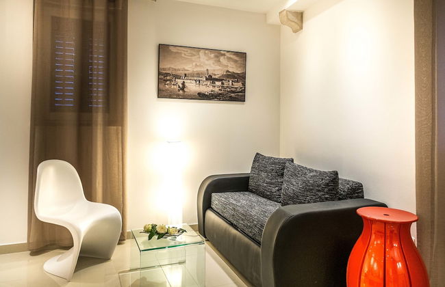 Split Oasis Apartments - Photo 26