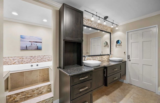 Stay Awhile by Avantstay Lakefront + Pool, Dock - Foto 36