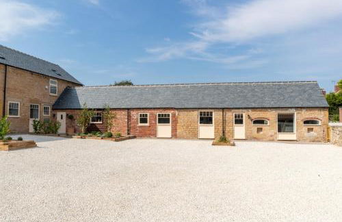Butterwick - Barn Conversion with a hot tub on a Country Estate - Photo 14