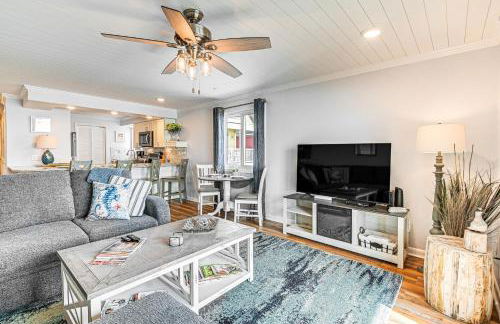 On-The-Beach Escape Oceanfront in Surfside! - Foto 3