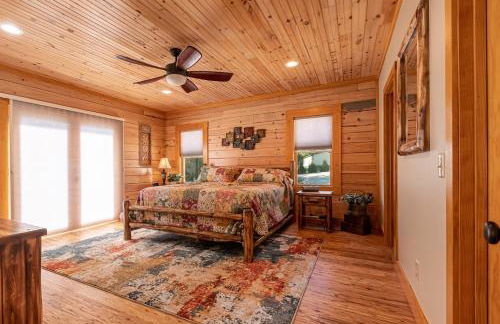 Luxury 4BR Log Cabin Near SIU & Wine Trail - Foto 18