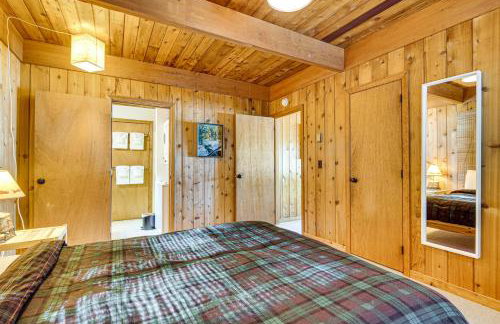 Million-Dollar View Waterfront Cabin in Bridgton! - Foto 16