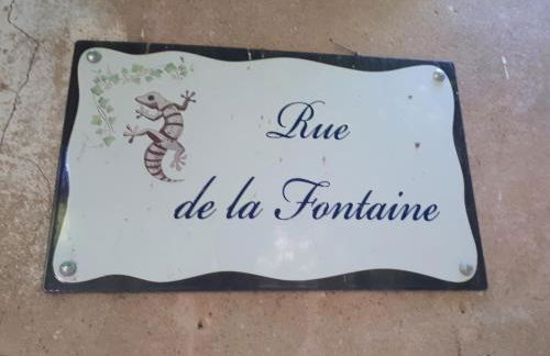 LA GARDE ADHEMAR, L'escalier Médiéval - Foto 5