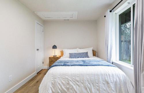 Dog Friendly Cozy Remodeled Shoreline Rambler - Foto 25