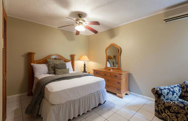 Kingston Most Centrally Located One Bdrm - Foto 22