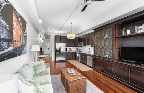 Knockout Loft- Near Plant Riverside - Foto 3