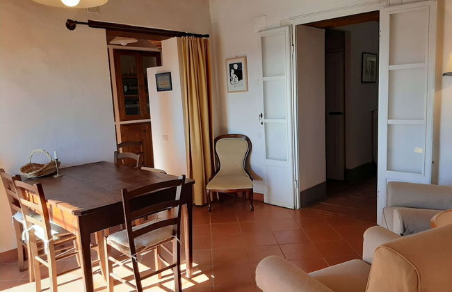 Tuscan Hilltop Getaway - Foto 14