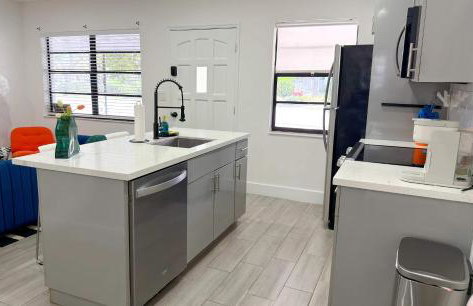 After Hours - Wilton Drive and Jacuzzi - Foto 8