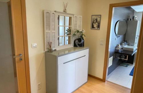 Stylish & Spacious Apartment with Balcony - Foto 18