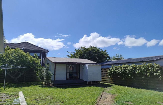 1 double and 1 sofa bed Garden Chalet - Foto 12