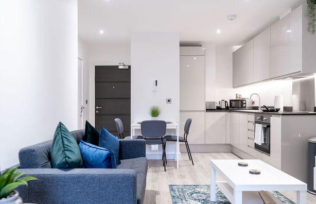 Modern 1 bed Apartment in Central Solihull - Foto 2