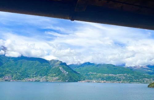 The Boards House on Lake Como - House or Master bedroom only - Foto 44