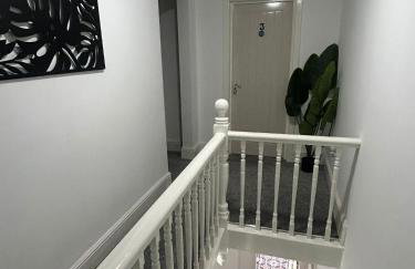 Large 6-Bedroom Family Home in Willenhall - Foto 22