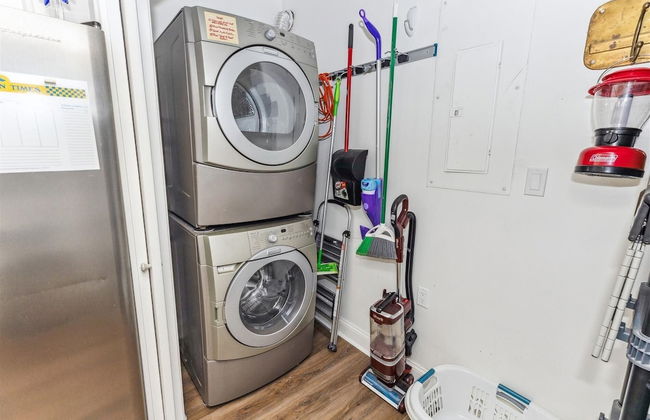 Shoreline Towers 1124 3 Bedroom Condo by RedAwning - Photo 30