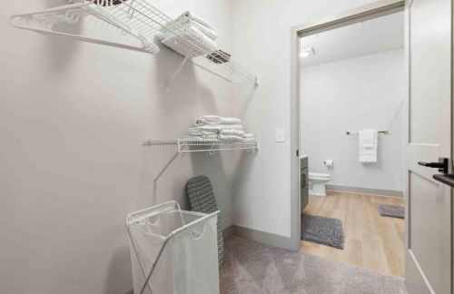 Opulent Living 5 Min From Downtown - Foto 11