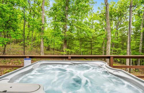 Mallard Creek Cabin - Firepit - Kitchenette - Large Deck - Gas Grill - Foto 27