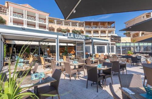 Appartement résidence Club -Rez-de-jardin clôturé -piscines dont une Chauffée du 04 avril au 02 novembre - Foto 23