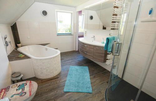 Luxuriöse FeWo in ruhiger, ländlicher Umgebung - Foto 13