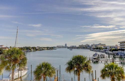 Dockside Dream - Photo 1