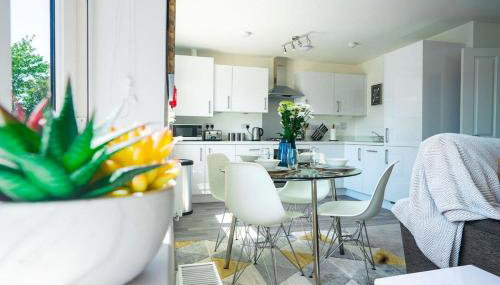 Premium Central 2 Bedroom Apartment Near Station with 2 Parking Spaces - Foto 4