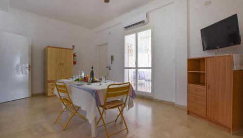 Amazing Apartment In Trappeto With Wifi - Foto 5