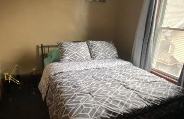 Casa ubicada 6 minutos del centro 6 minutes to Downtow No permited partys or smoking - Foto 10