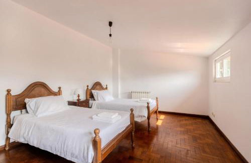 Casa de José &Maria, casa espaçosa para famílias e grupos até 10 pessoas - Foto 9