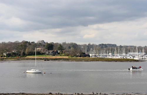 Brooklands Farm Hamble River Apartment with river frontage and garden - Foto 6