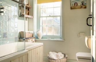 Coastguards Beach House - Photo 13