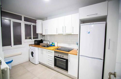 Apartamento con balcón cerca María Zambrano - Foto 9