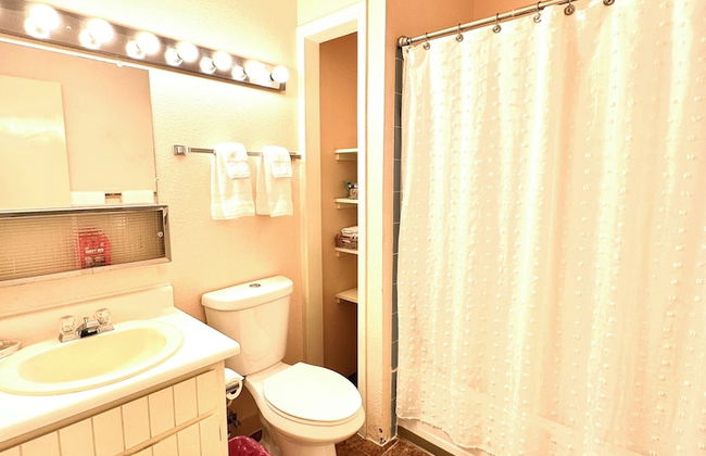 Bisbee Brownstone Suites - Photo 70