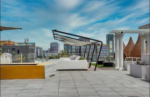 Heart of Hollywood - Walk of Fame Studio - 1bd or 2bd with View - Free parking - Balcony - Wifi - Rooftop - Gym - Upscale amenities - Foto 69