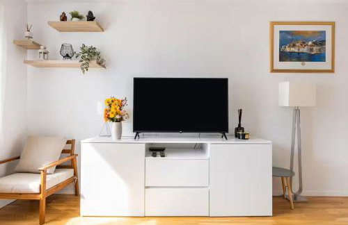 Eurorail logistics Apartment - Photo 39